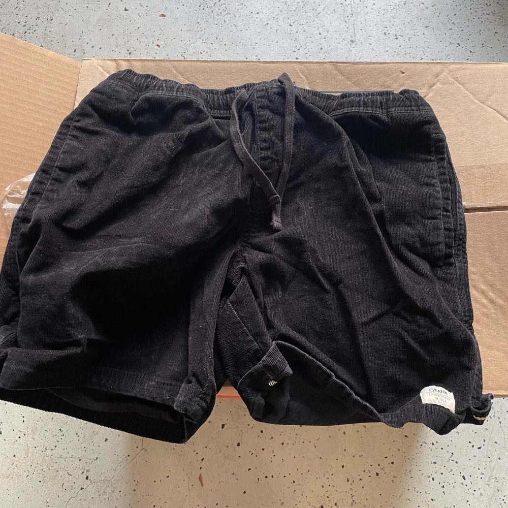 Corduroy Shorts (Above Knee)